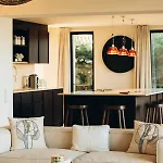 Апартаменти Casa La Gioia - With Concierge Service *