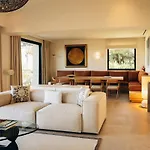 Casa La Gioia - With Concierge Service Апартаменти *