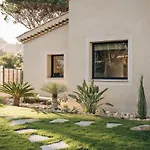 Апартаменти Casa La Gioia - With Concierge Service Сен-Тропе